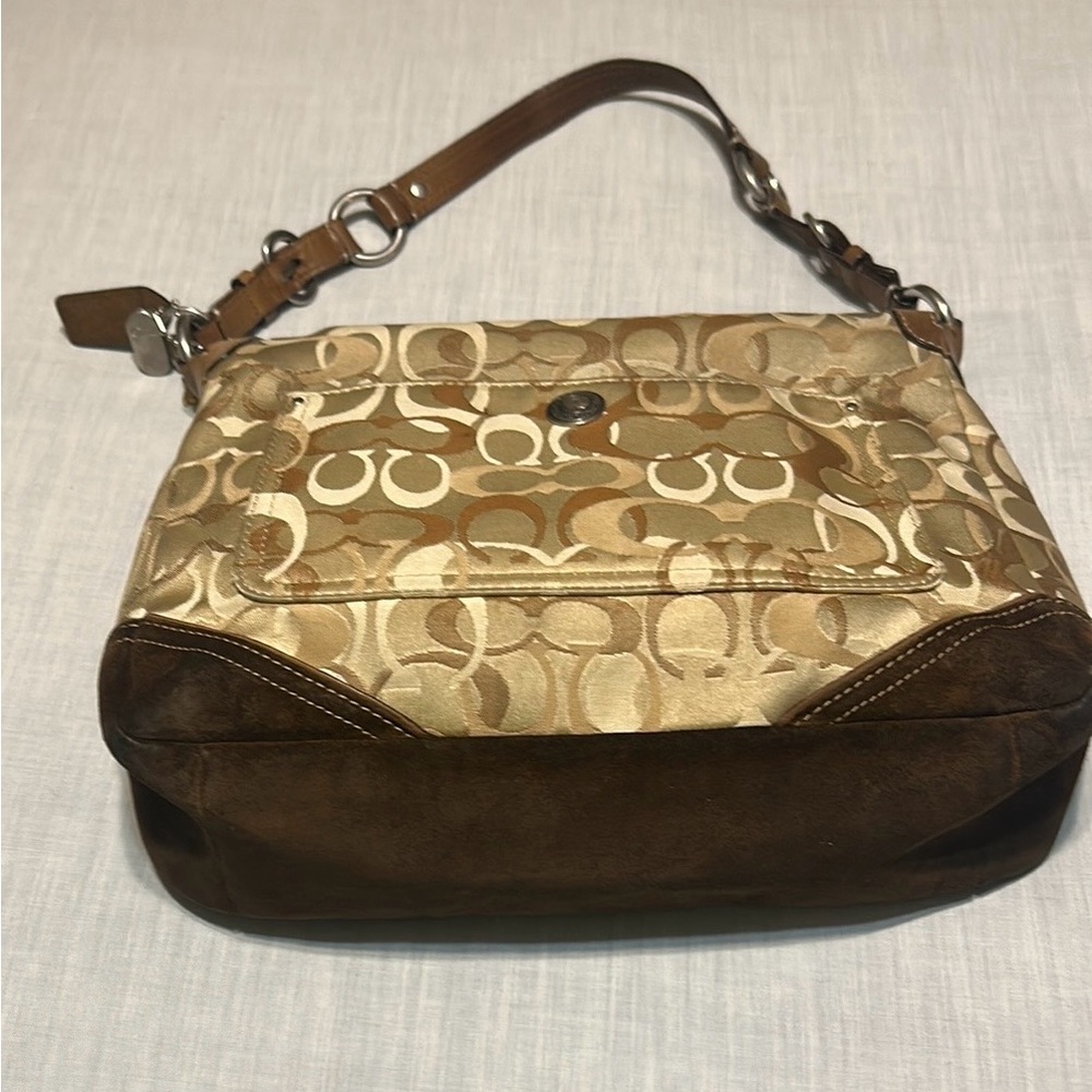 Coach Chelsea Hobo Shoulder Bag with Suede Exterior - Picture 3 of 9